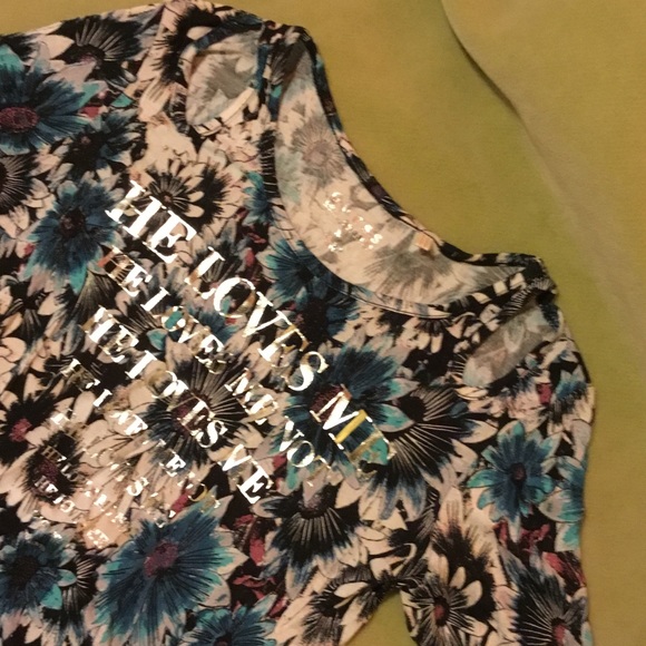 Guess top xs - Picture 4 of 8